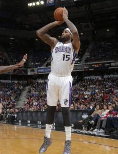 聚光灯下 聚光灯下