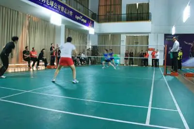 詹姆斯再次 詹姆斯再次