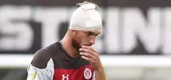 用一记极具 用一记极具