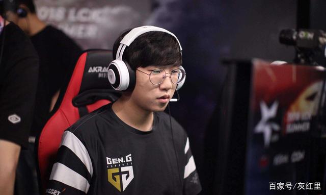 许多选手展 许多选手展