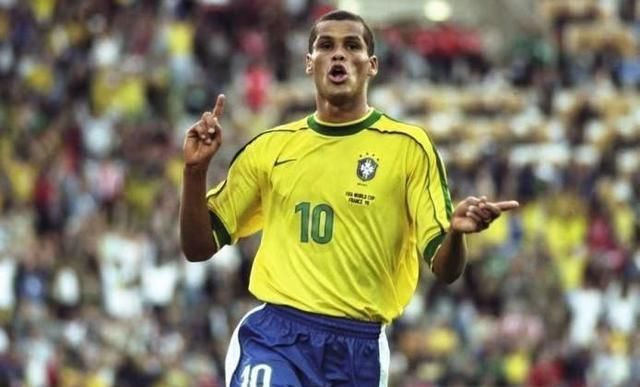 业与品牌价 业与品牌价